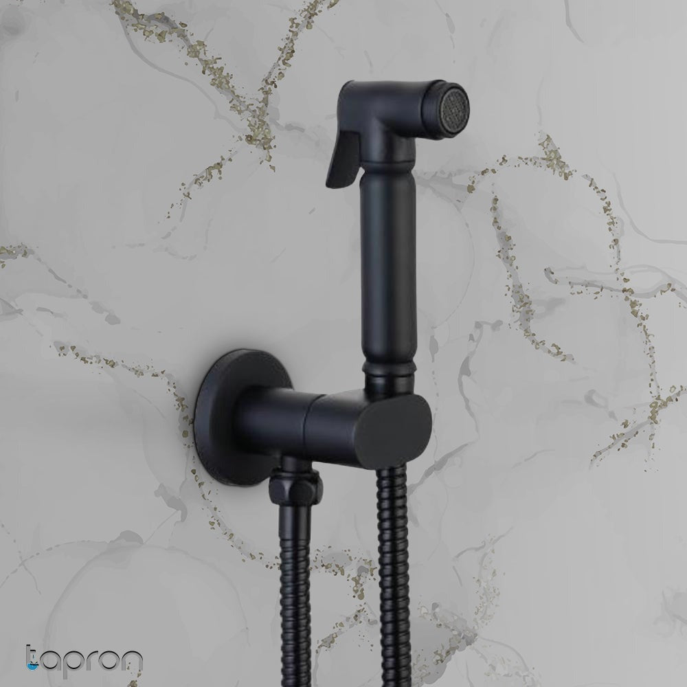 Black Douche Spray Kit with Hose and Wall Bracket