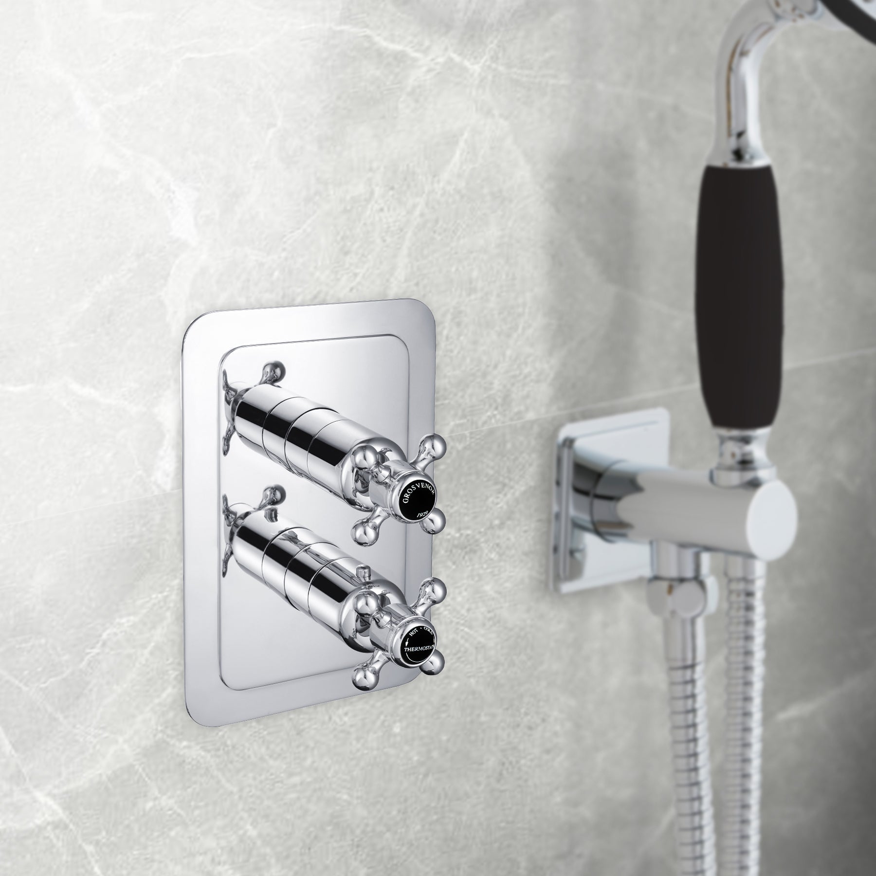 Concealed thermostatic shower valve