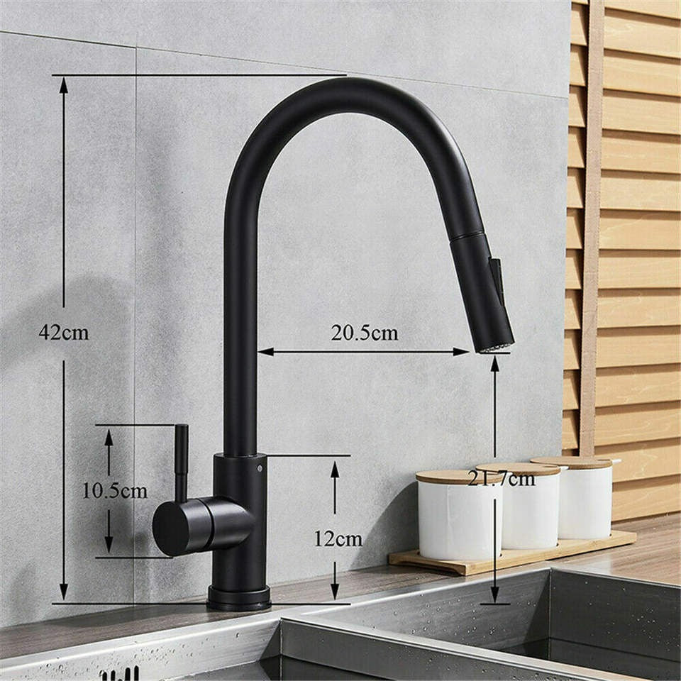 Black pull out tap for kitchen sink
