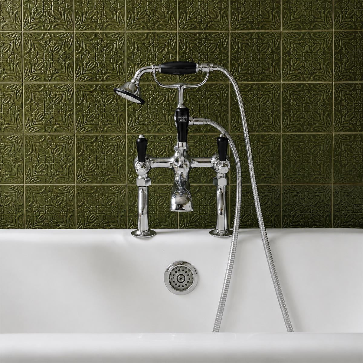 Traditional Deck Mounted Bath Mixer Tap with Handheld Shower – Chrome