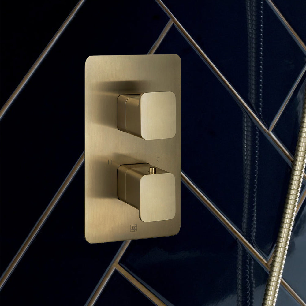 Brushed brass concealed shower valve-tapron