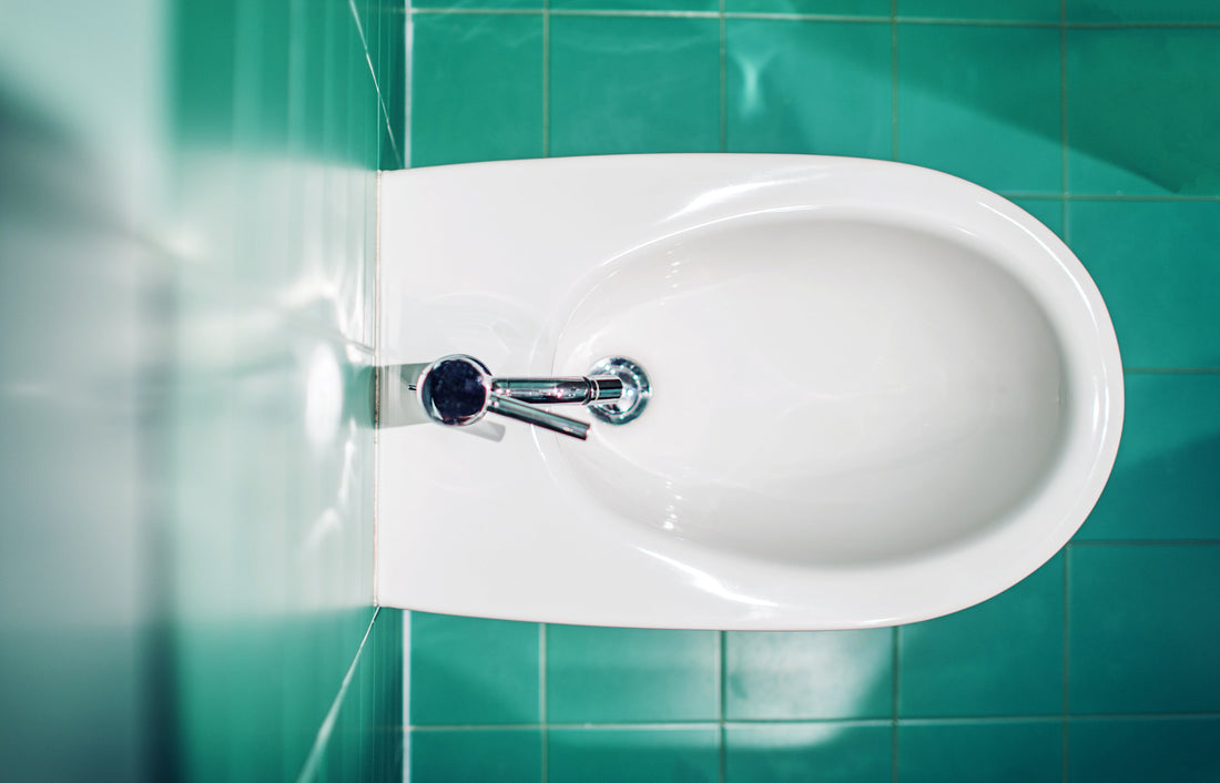 What Do Doctors Say About Bidets? Types, Benefits, Risks, and Tips