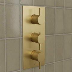 2 way concealed shower valve with knurled handles