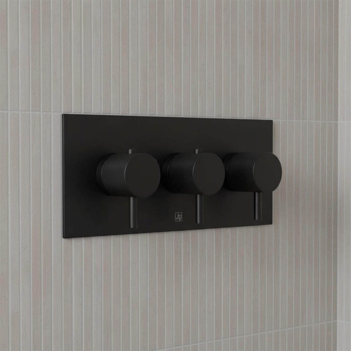3 Outlets Concealed Shower Valve with Knurled Handles