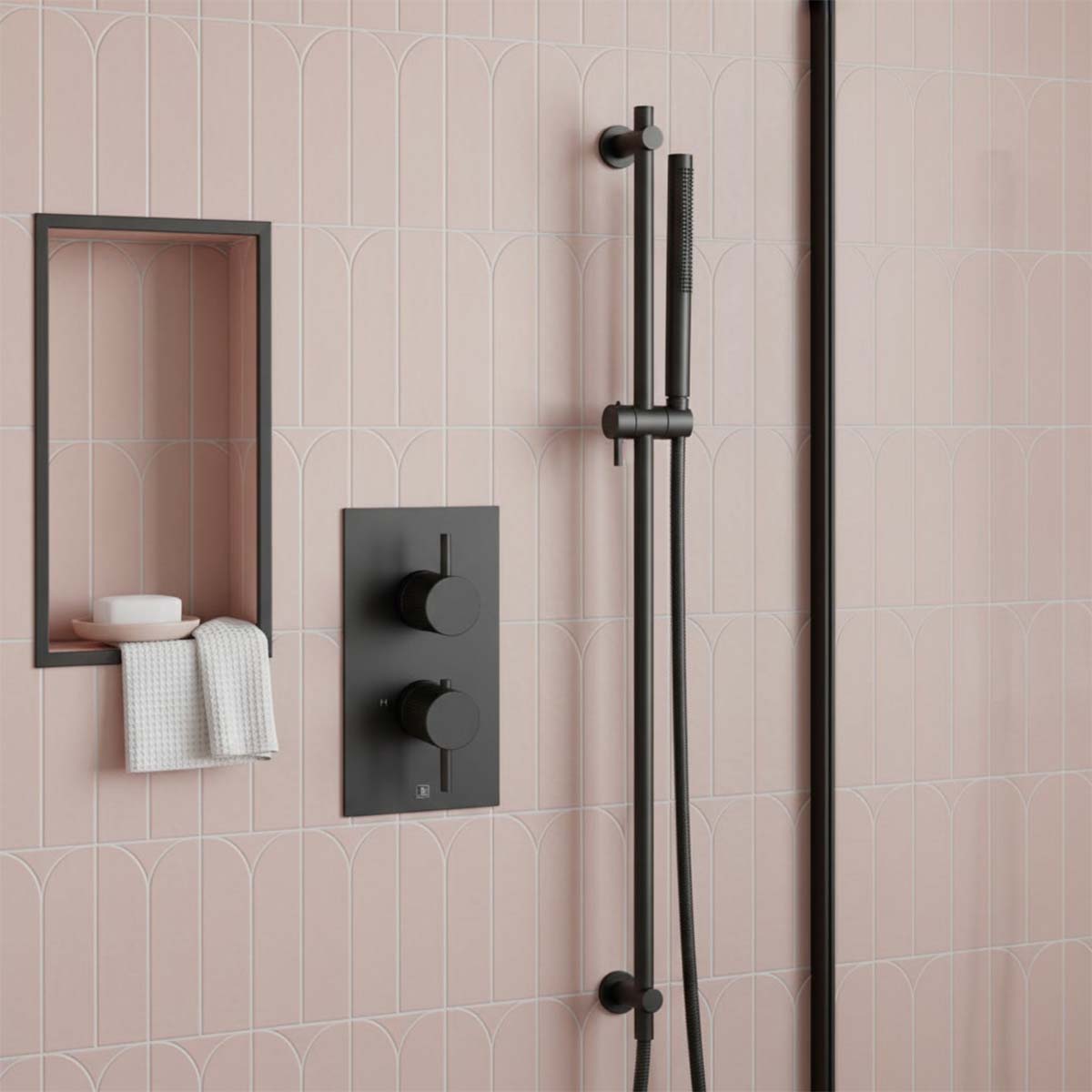 900mm Matt Black Shower Slider Rail Kit