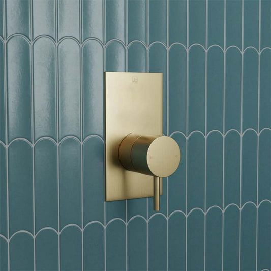 Brushed Brass Single Lever Manual Valve 1200
