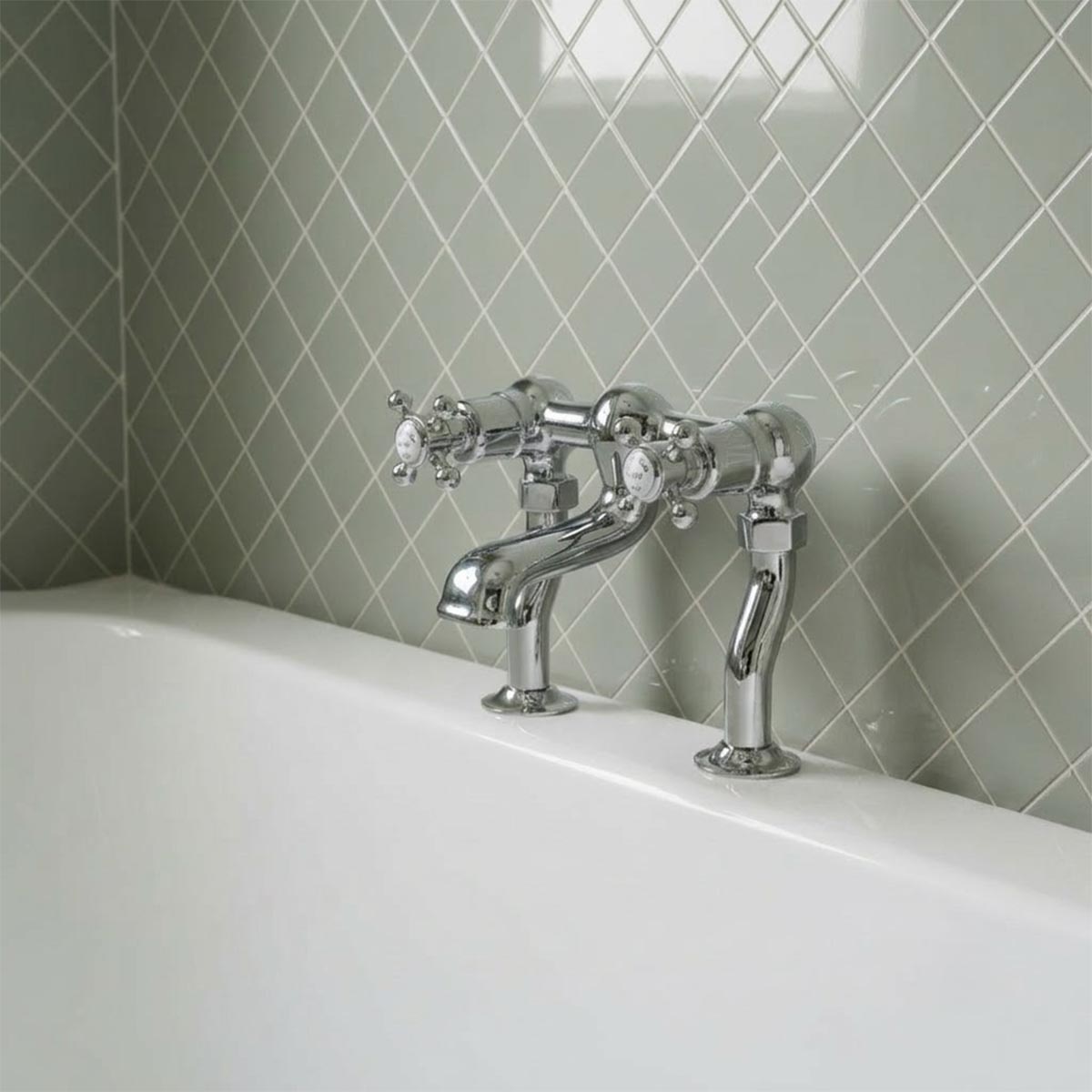 Deck mounted bath filler tap with crosshead handles- Ireland 