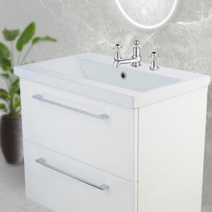 Chrome long nose bathroom sink tap
