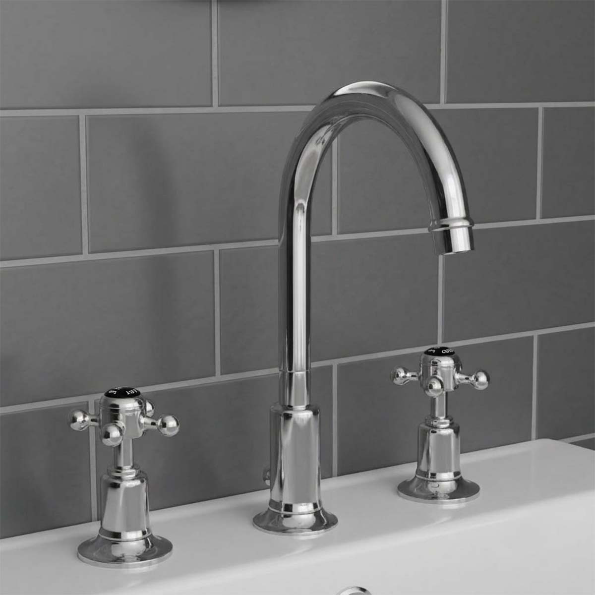 Traditional 3 hole deck-mounted basin tap