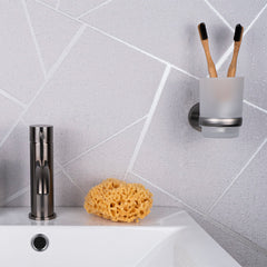 Tumbler bathroom -tapron