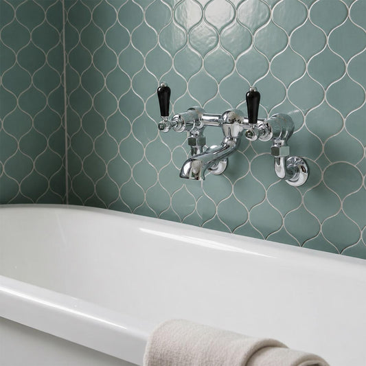 Wall-mounted bath filler tap - Chrome finish 1200