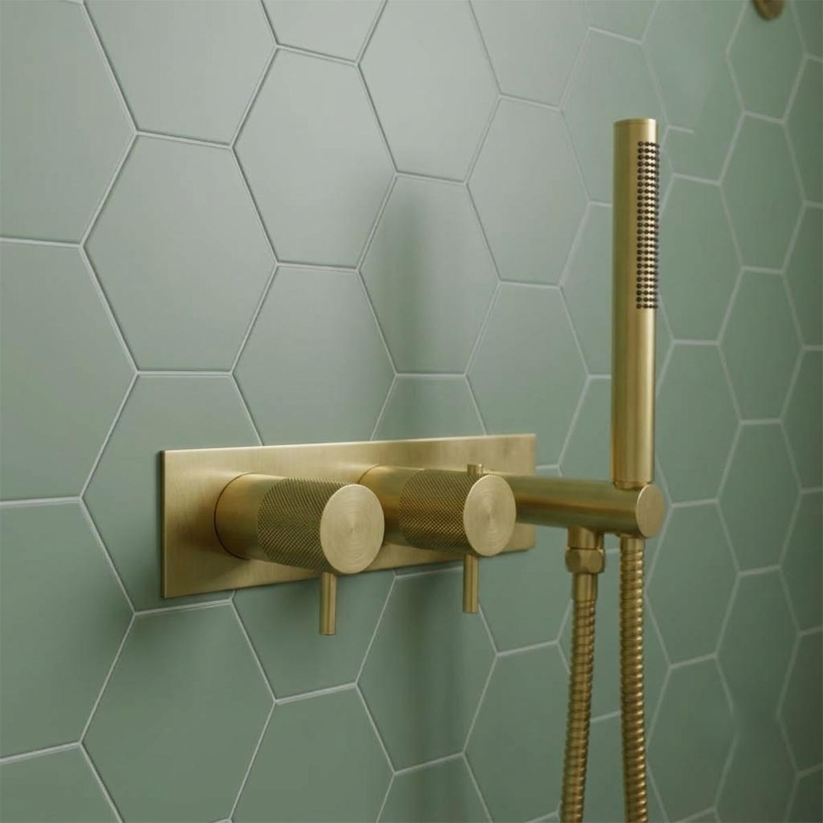 brushed brass 2 outlet concealed shower valve -tapron