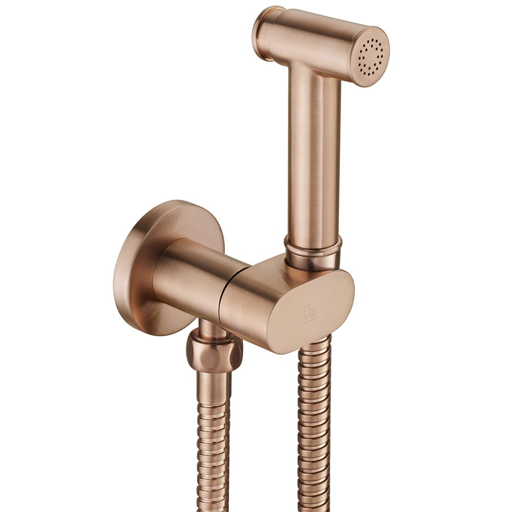 Bronze douche shower kit