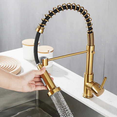 Spring pull out kitchen tap