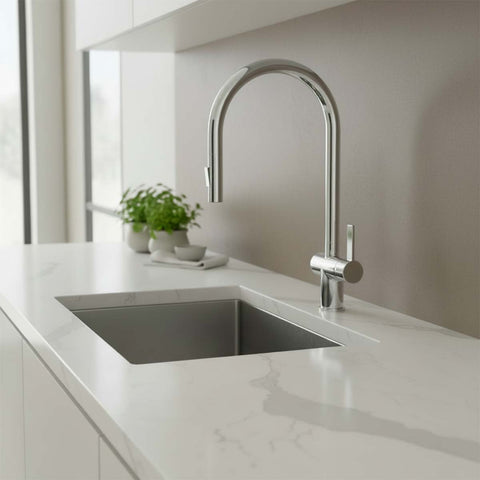 chrome single lever kitchen tap with pull out spray